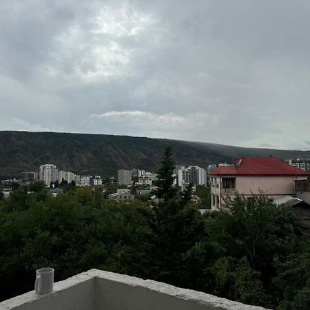 Апартаменты Apartament Victoria Тбилиси Экстерьер фото
