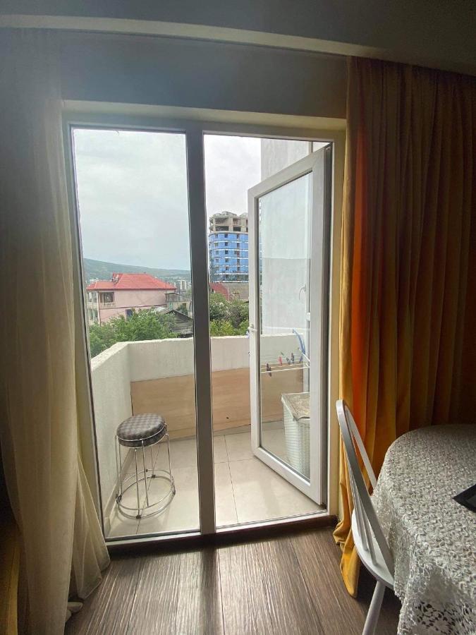 Апартаменты Apartament Victoria Тбилиси Экстерьер фото